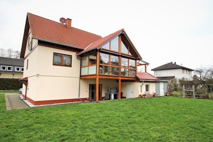 Werner Immobilien GmbH & Co.KG | Freistehendes Einfamilienhaus in
